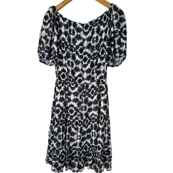 Amour Vert Elle Dress In Ink Flower NWT Size: Medium - Picture 10 of 12